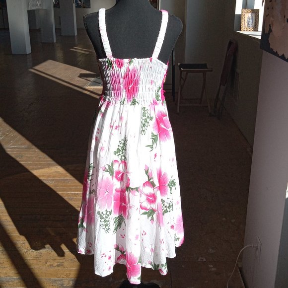 Pink and white floral crochet mixed media dress - Picture 4 of 11